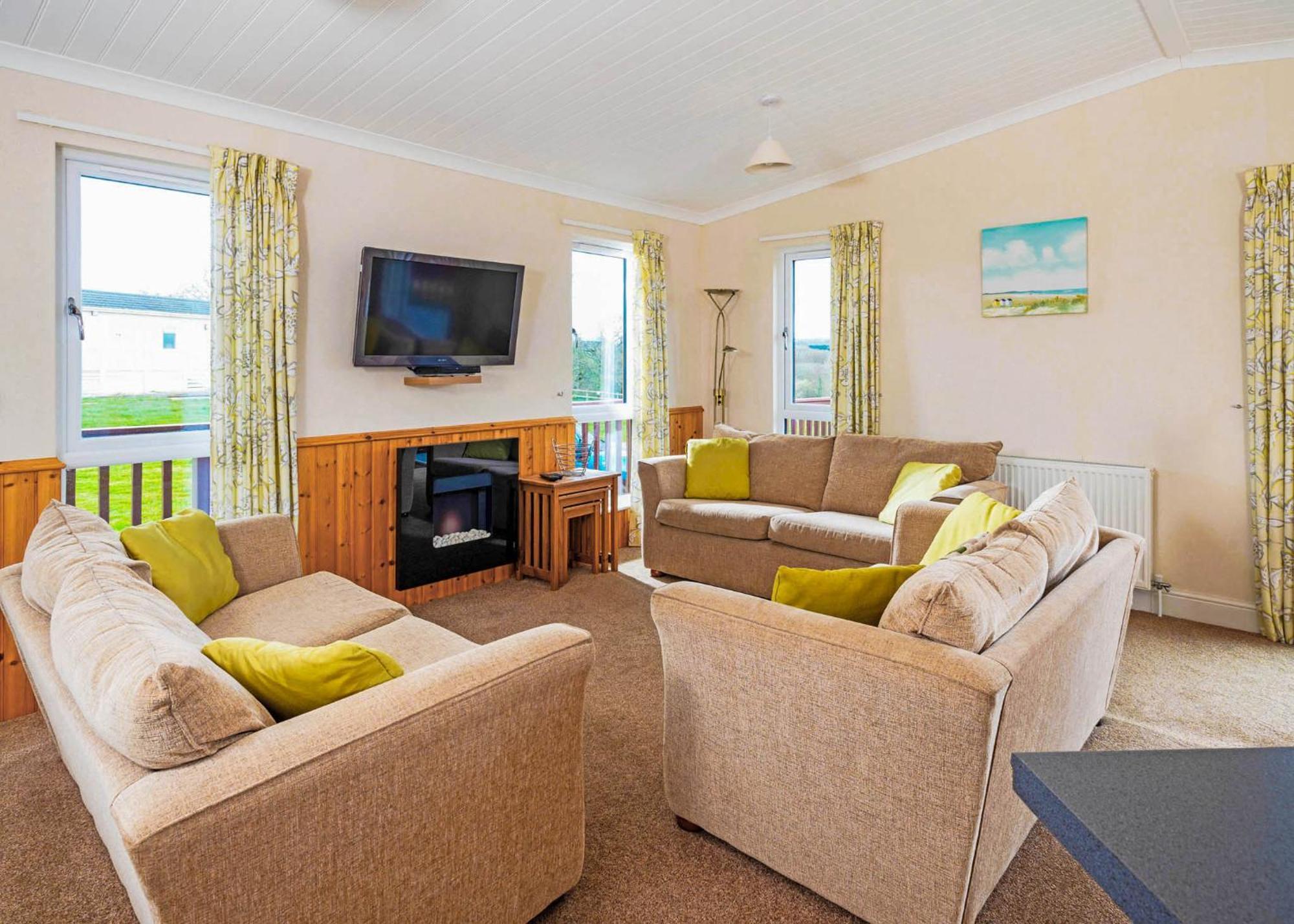 Meadow Lakes Holiday Park St Austell Exterior photo